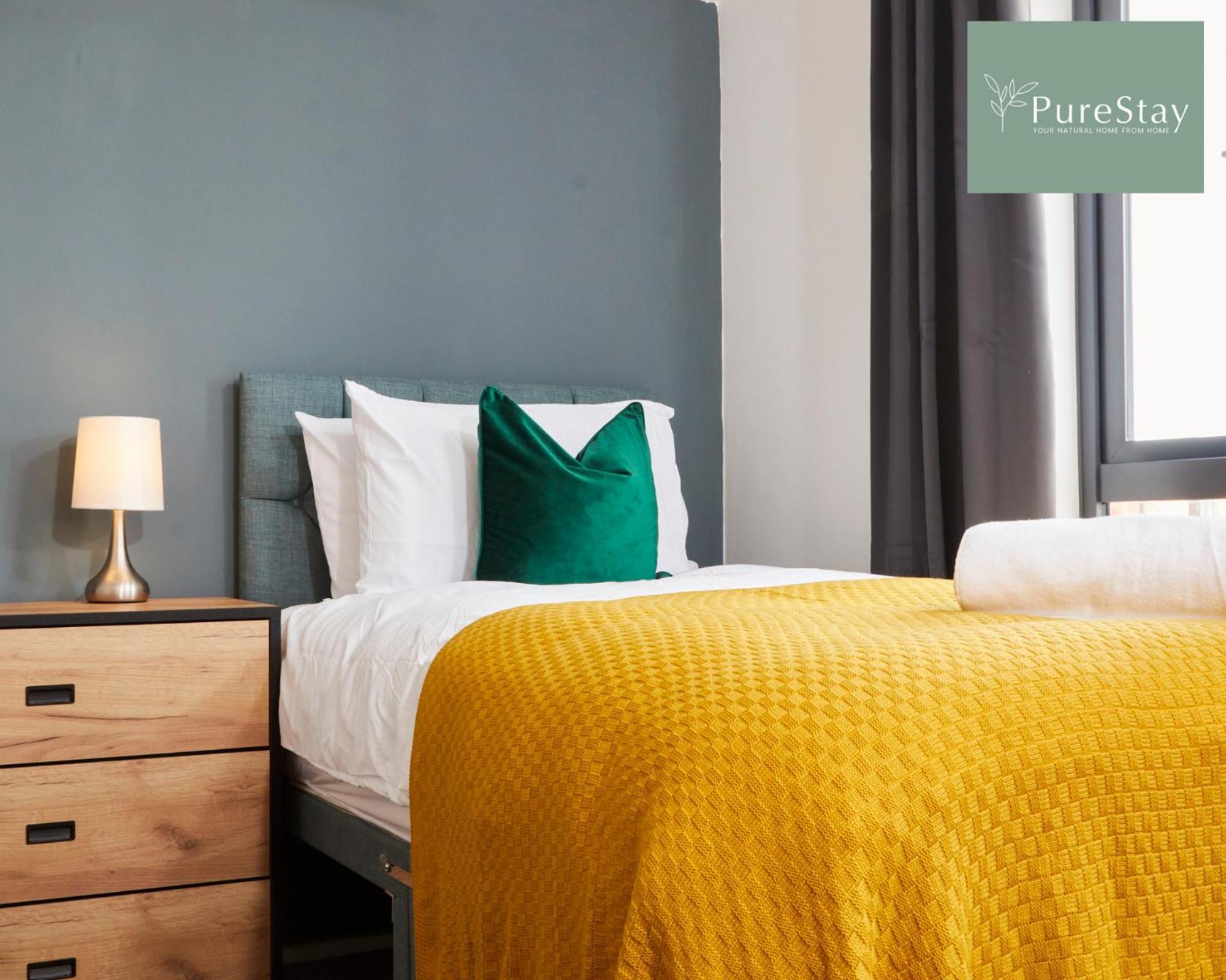 Stunning 5 Bed Manchester House With Parking By Purestay Short Lets & Serviced Accommodation Exterior foto