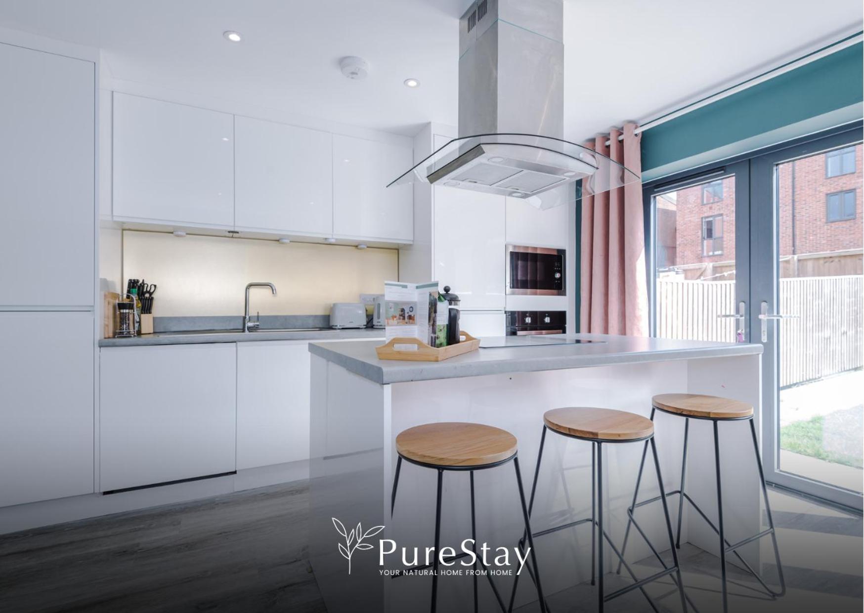 Stunning 5 Bed Manchester House With Parking By Purestay Short Lets & Serviced Accommodation Exterior foto